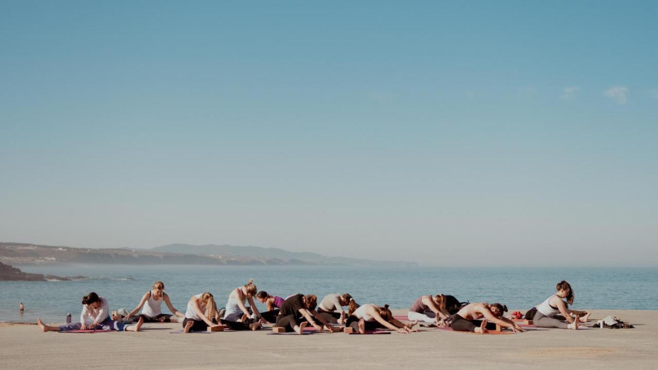 The Salty Pelican Yoga & Surf Retreat Ericeira Exteriér fotografie